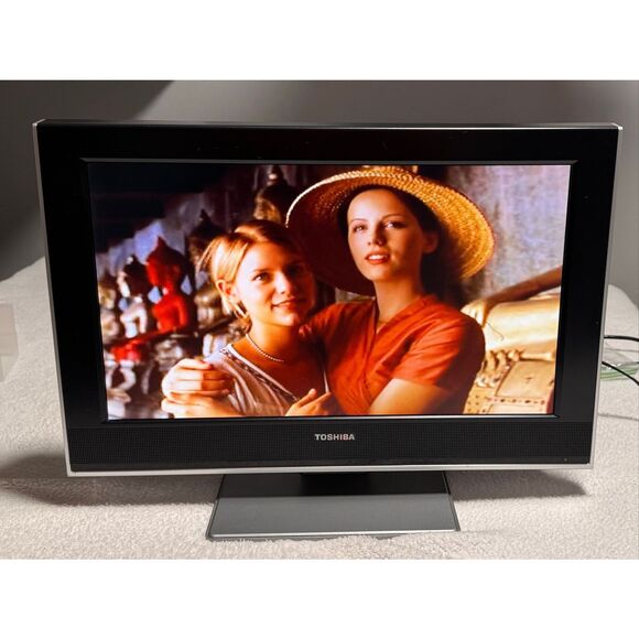 Y2K TOSHIBA 20HL67 LCD 20
